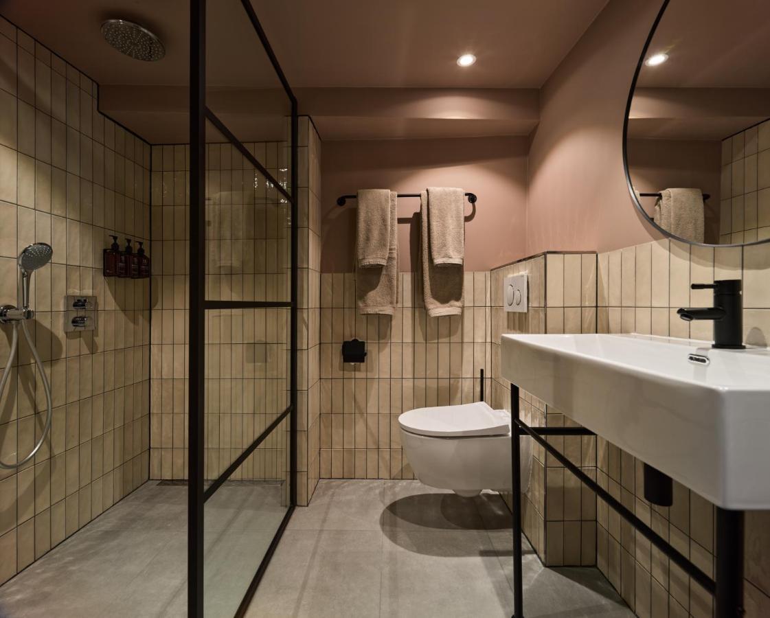 Boutique Hotel & Restaurant Frenchie Гарлем Экстерьер фото
